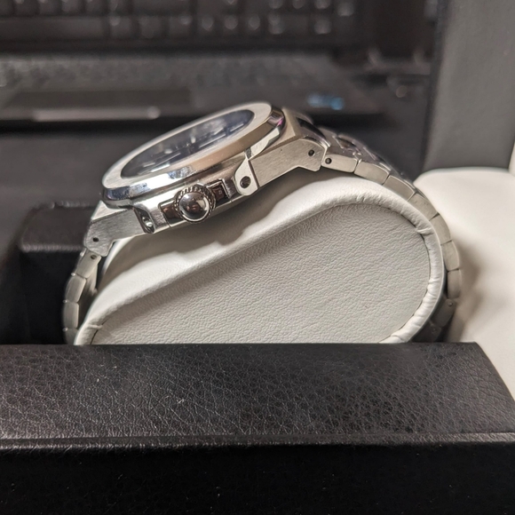 Custom Build "Seikonaut" with Blue Dial - Picture 3 of 4